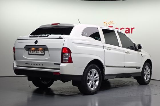 Ssangyong KORANDO 2.2 CX7 4WD Club — пробег 166 576 км — фото 2 из 5