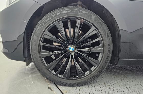 BMW Gran Turismo GT ED Edition — пробег 140 039 км — фото 5 из 5