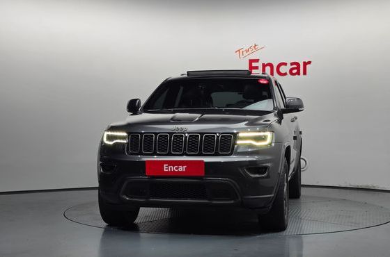 Jeep Cherokee 3.0 Diesel 75th Special Edition WK2 — пробег 139 072 км — фото 3 из 5