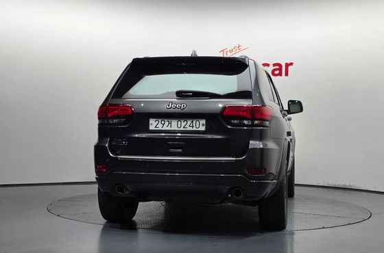 Jeep Cherokee 3.0 Diesel 75th Special Edition WK2 — пробег 139 072 км — фото 4 из 5