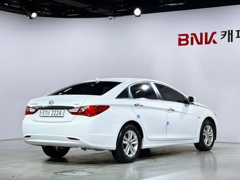 Hyundai Sonata LPI Premier — пробег 90 485 км — фото 2 из 5