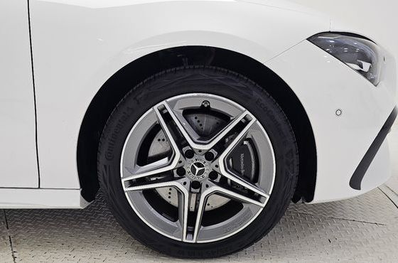 Mercedes-Benz CLA-Class CLA250 4MATIC — пробег 228 км — фото 5 из 5