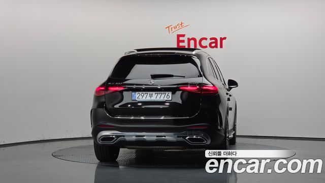 Mercedes-Benz GLC-Class GLC300 4MATIC AMG Line — пробег 40 577 км — фото 4 из 5