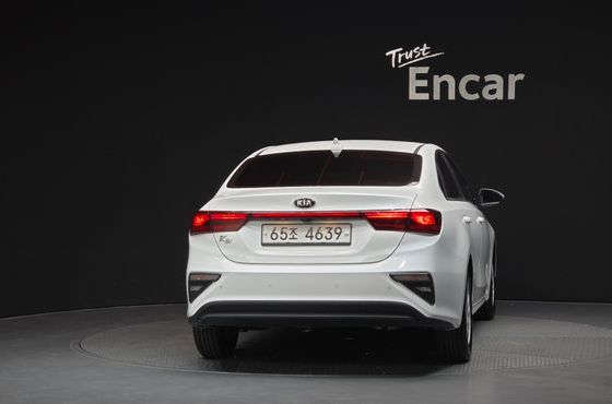 Kia K3 Luxury — пробег 63 683 км — фото 4 из 5