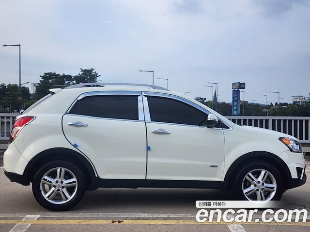 Ssangyong KORANDO 2.0 CVT 4WD Deluxe — пробег 191 783 км — фото 5 из 5