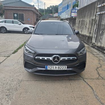 Mercedes-Benz GLA-Class GLA250 4MATIC — пробег 67 193 км — фото 4 из 5