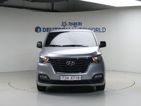 Hyundai Starex Wagon 12-Seater Smart — пробег 94 895 км — фото 1 из 5