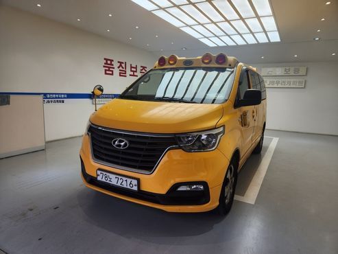 Hyundai Starex School Bus — пробег 256 035 км — фото 1 из 5