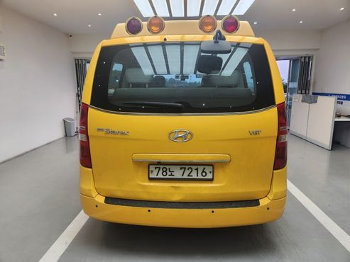 Hyundai Starex School Bus — пробег 256 035 км — фото 4 из 5