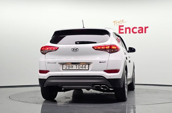 Hyundai Tucson Diesel 2.0 2WD Modern — пробег 68 534 км — фото 4 из 5