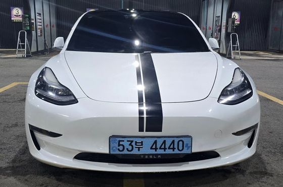Tesla Model 3 Long Range AWD — пробег 131 652 км — фото 3 из 5