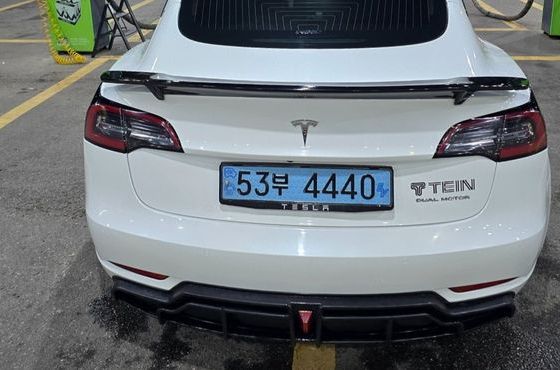 Tesla Model 3 Long Range AWD — пробег 131 652 км — фото 4 из 5