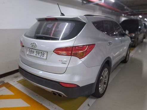 Hyundai Santafe Diesel(e-VGT) 2.0 4WD Premium — пробег 177 000 км — фото 2 из 5