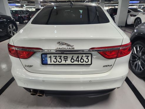 Jaguar XF 20d Portfolio — пробег 94 000 км — фото 4 из 5