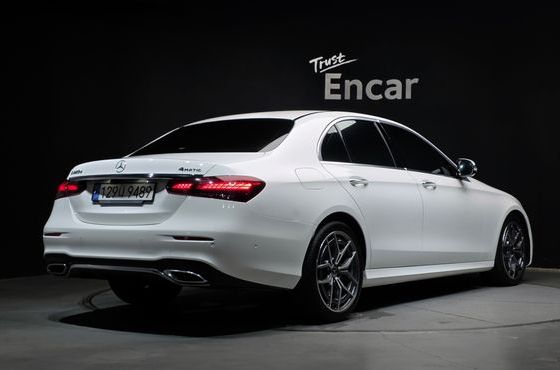 Mercedes-Benz E-Class E220d 4MATIC AMG Line — пробег 184 227 км — фото 2 из 5