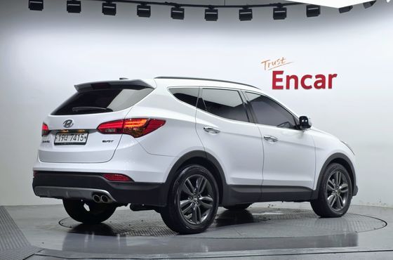 Hyundai Santafe Diesel(e-VGT) 2.0 2WD Exclusive — пробег 131 553 км — фото 2 из 5