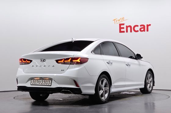 Hyundai Sonata 2.0 Smart Spicial — пробег 98 067 км — фото 2 из 5