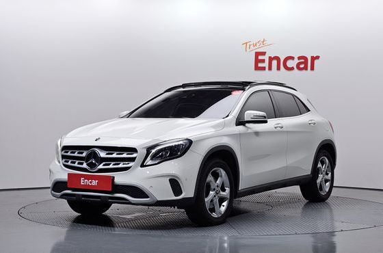 Mercedes-Benz GLA-Class GLA220 — пробег 60 031 км — фото 1 из 5