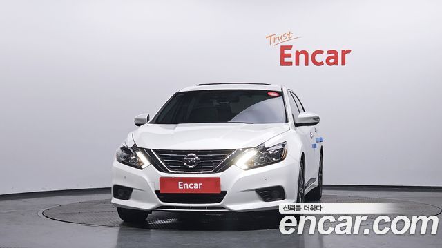 Nissan Altima из Кореи Encar
