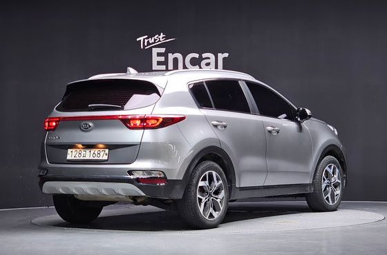 Kia Sportage Gasoline Prestige — пробег 120 009 км — фото 2 из 5