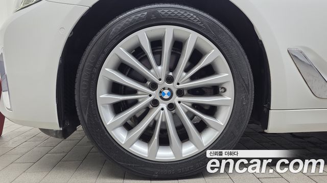 BMW 5-Series из Кореи Encar