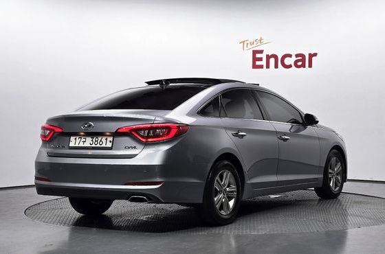 Hyundai Sonata 2.0 Smart — пробег 31 464 км — фото 2 из 5