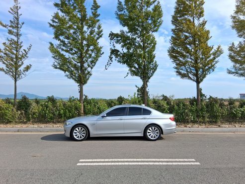 BMW 5-Series 528i Luxury Plus — пробег 87 000 км — фото 2 из 5
