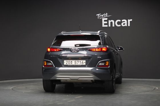Hyundai Kona 1.6 Turbo 4WD Modern Art — пробег 137 050 км — фото 4 из 5