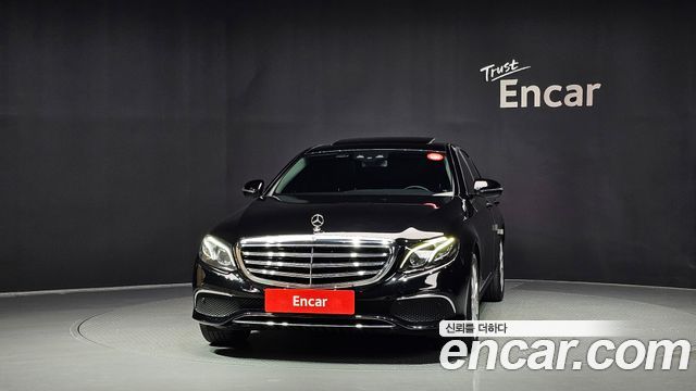 Mercedes-Benz E-Class из Кореи Encar