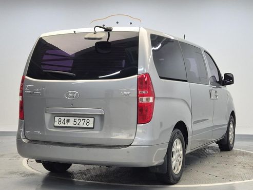 Hyundai Starex 5-Seater VAN CVX Luxury — пробег 156 828 км — фото 3 из 5