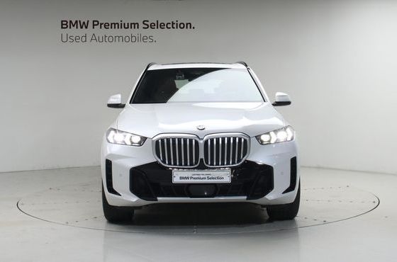 BMW X5 xDrive 40i M Sport — пробег 4 420 км — фото 2 из 5