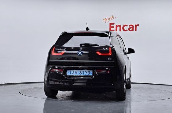 BMW i3 LUX — пробег 42 870 км — фото 4 из 5