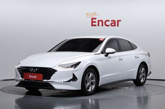 Hyundai Sonata 2.0 Premium — пробег 28 257 км — фото 1 из 5