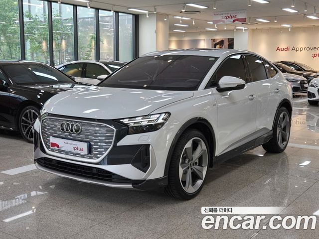 Audi Q4 e-tron 45 Premium Sportback — пробег 2 514 км — фото 1 из 5