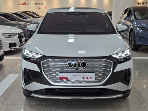 Audi Q4 e-tron 45 Premium Sportback — пробег 2 514 км — фото 3 из 5