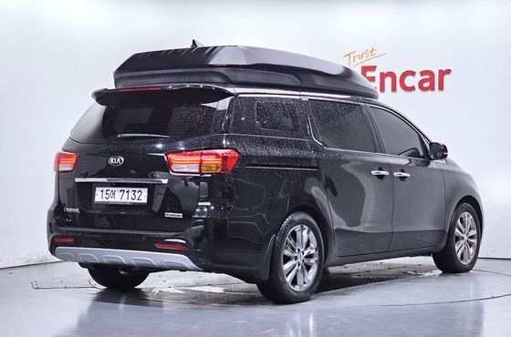 Kia Carnival 9-seater Hi-Limousine Prestige High roof — пробег 188 551 км — фото 2 из 5