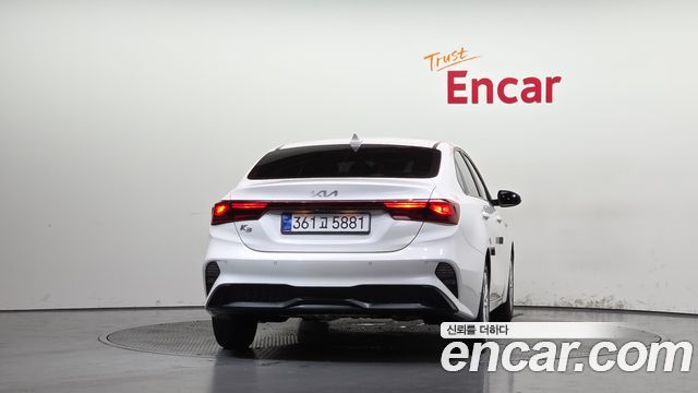 Kia K3 из Кореи Encar