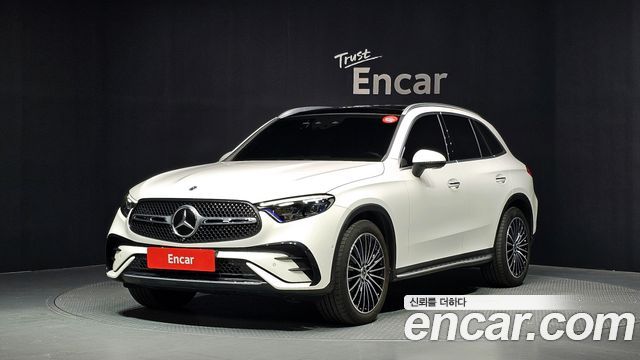 Mercedes-Benz GLC-Class GLC300 4MATIC AMG Line — пробег 22 312 км — фото 1 из 5