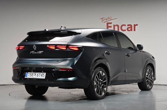 Renault (Samsung) Filante 1.5 E-Tech Iconic 2WD — пробег 5 258 км — фото 2 из 5