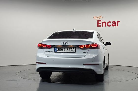 Hyundai AVANTE 1.6 GDI Modern special — пробег 137 690 км — фото 4 из 5