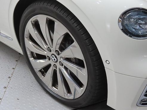 Bentley Flying Spur 4.0 — пробег 40 053 км — фото 5 из 5