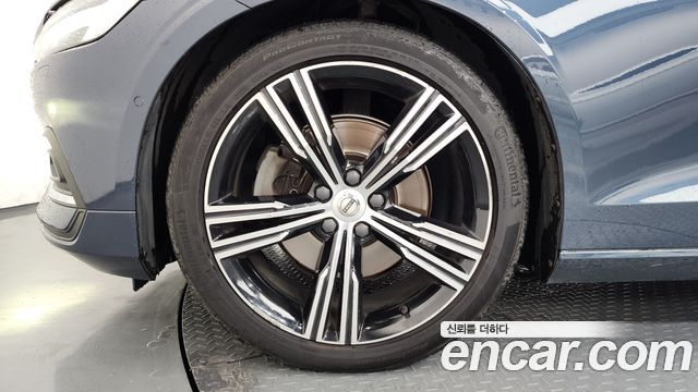 Volvo S60 из Кореи Encar