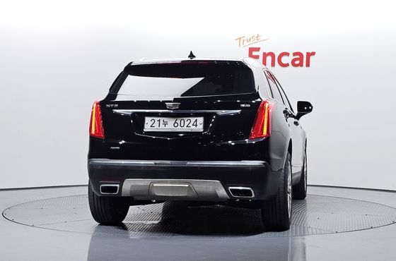 Cadillac XT5 3.6 Platinum — пробег 153 965 км — фото 4 из 5