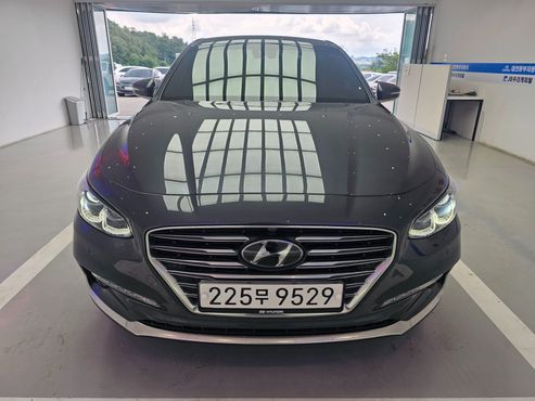 Hyundai Grandeur 2.4 Premium Special — пробег 97 761 км — фото 3 из 5