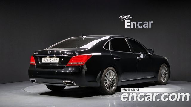 Hyundai Equus из Кореи Encar
