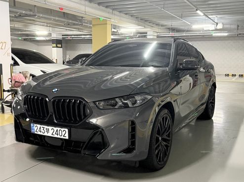 BMW X6 xDrive40i M Sport Pro Best Seller Edition — пробег 4 000 км — фото 1 из 5