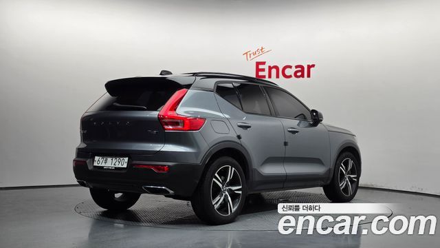 Volvo XC40 из Кореи Encar