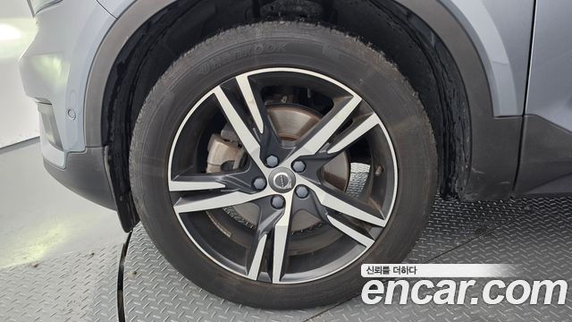 Volvo XC40 из Кореи Encar