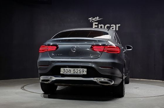 Mercedes-Benz GLC-Class GCL300 4MATIC Coupe — пробег 59 326 км — фото 4 из 5