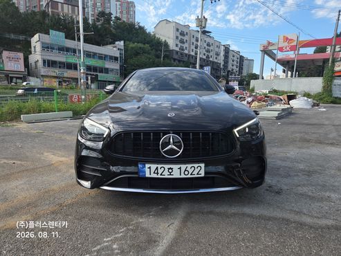 Mercedes-Benz E-Class E300d 4MATIC Coupe — пробег 52 104 км — фото 3 из 5